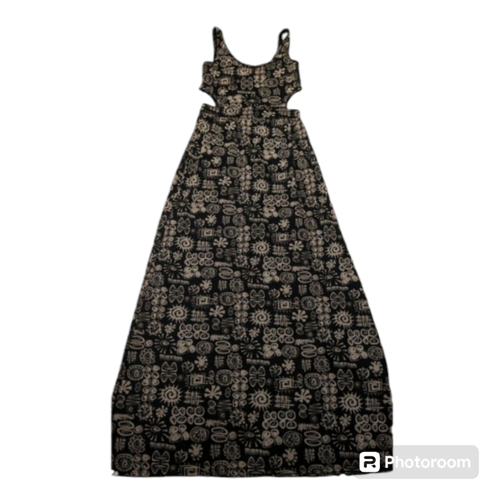 Love Ari Maxi Dress With Doodle Print Side And Back Cutouts Size Small
